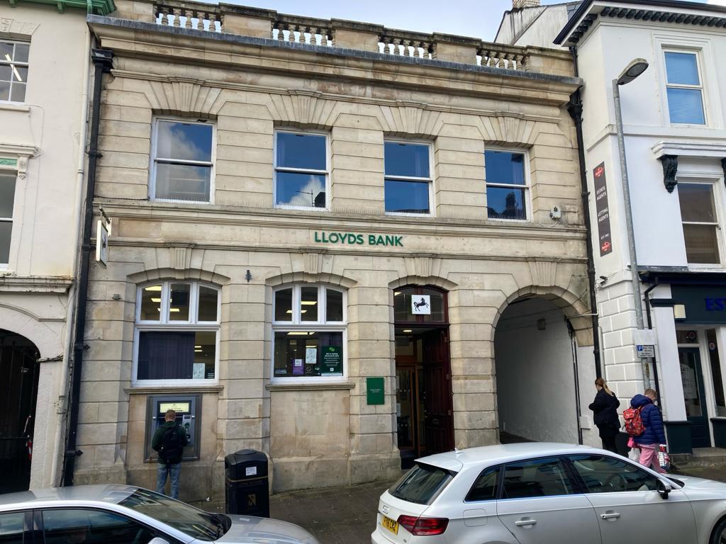 44 Fore St, Bodmin for lease Building Photo- Image 1 of 2