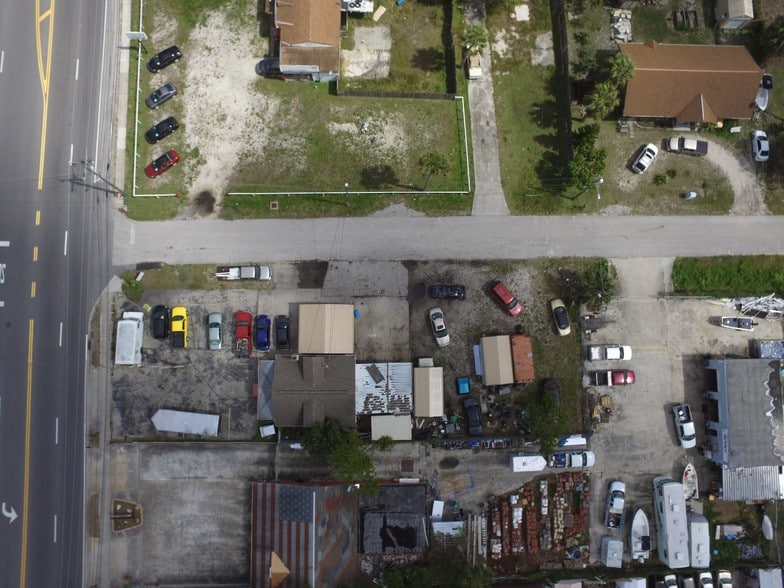 2005 Aurora Rd, Melbourne, FL for lease - Primary Photo - Image 1 of 11