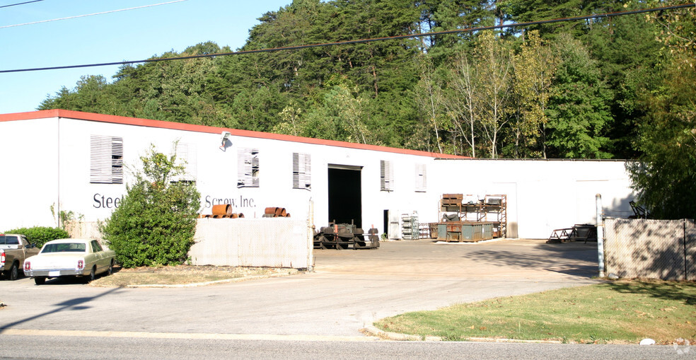 230 W Valley Ave, Homewood, AL à louer - Photo du bâtiment - Image 3 de 14