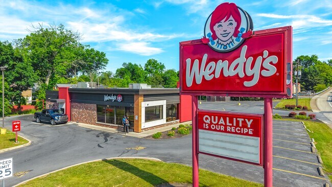 More details for 100 N Progress Ave, Harrisburg, PA - Retail for Sale