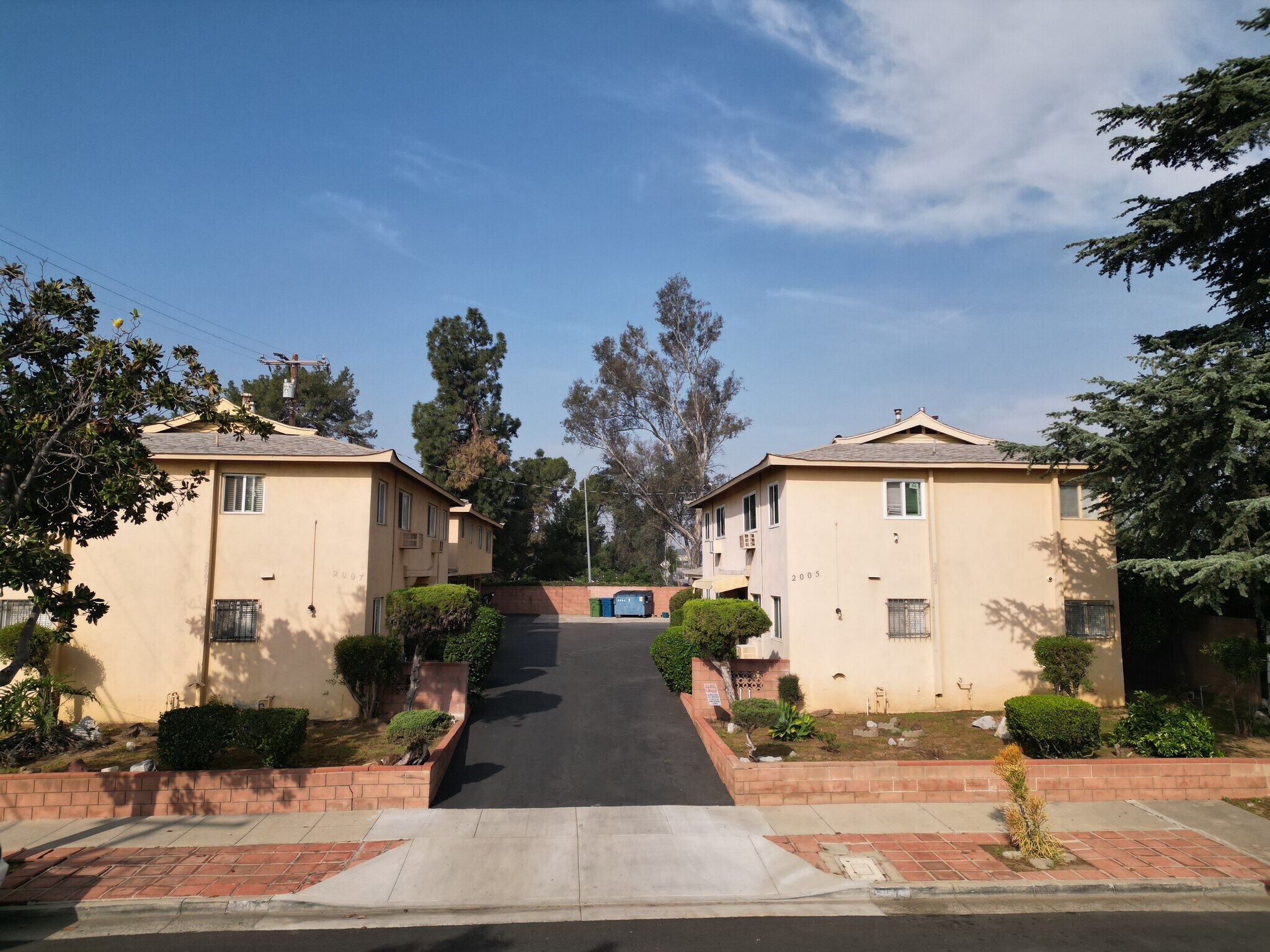 2005-2007 S Stoneman Ave, Alhambra, CA à vendre Photo principale- Image 1 de 14