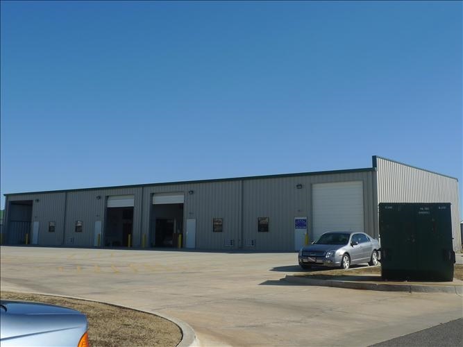 3333-3349 Deskin Dr, Norman, OK for lease - Building Photo - Image 2 of 6