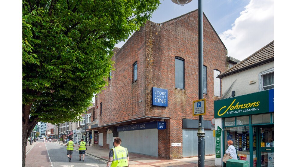 1 Market St, Eastleigh à louer - Photo du bâtiment - Image 3 de 8