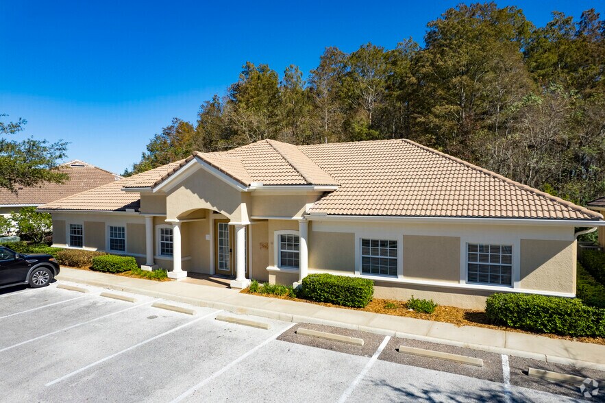 16578 N Dale Mabry Hwy, Tampa, FL à louer - Photo du bâtiment - Image 1 de 29