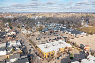 2147-2201 Wealthy St SE, Grand Rapids, MI - AERIAL  map view