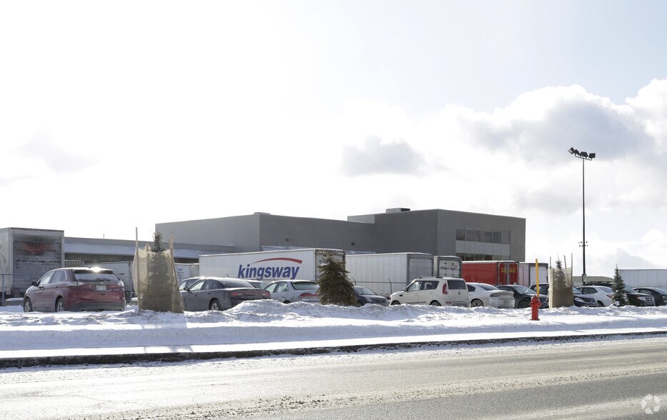 6600 Rd St Francois, Montréal, QC à vendre - Photo principale - Image 1 de 1