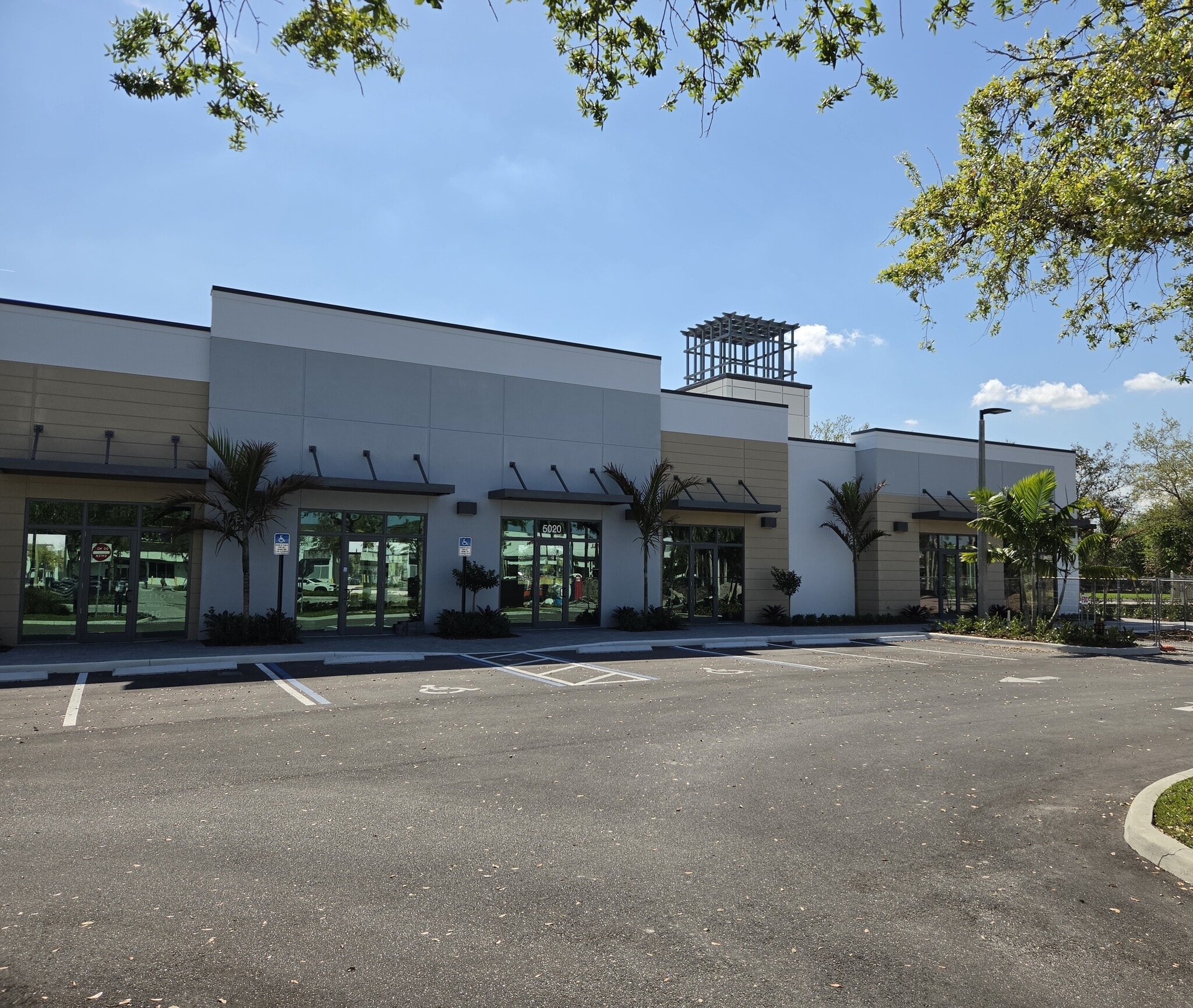 5020 Seminole Pratt Whitney, Loxahatchee, FL à louer Photo intérieure- Image 1 de 3