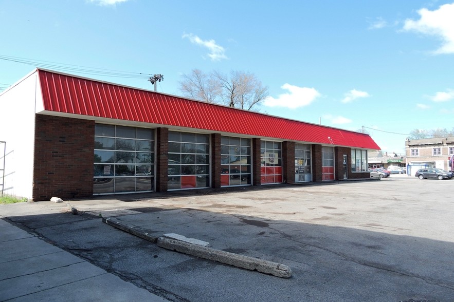 Retail in Buffalo, NY for sale - Primary Photo - Image 1 of 1