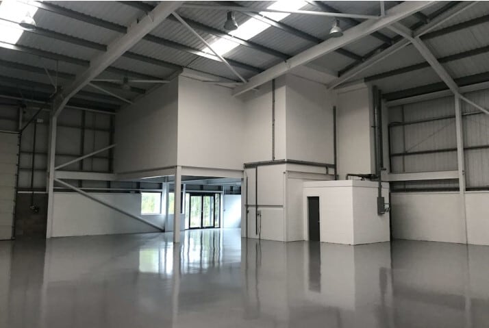 Ockham Dr, Greenford for lease Interior Photo- Image 1 of 1