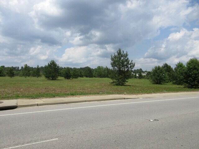 Lot D McCrays Mill rd, Sumter, SC à vendre - Photo du bâtiment - Image 2 de 3