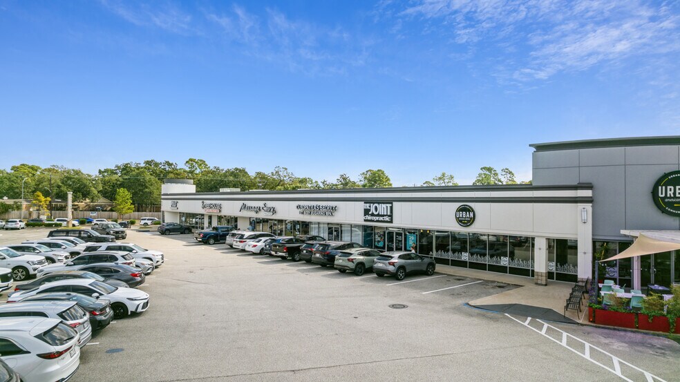 1136 N Kirkwood Rd, Houston, TX à louer - Photo du bâtiment - Image 3 de 12