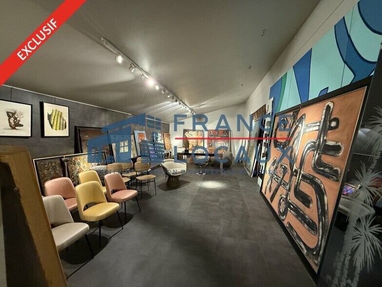 Flex in Saint-Ouen-sur-Seine for sale - Building Photo - Image 2 of 8