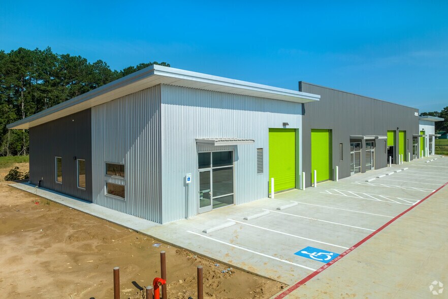 25131 FM 2978 Rd, Tomball, TX for lease - Building Photo - Image 3 of 28