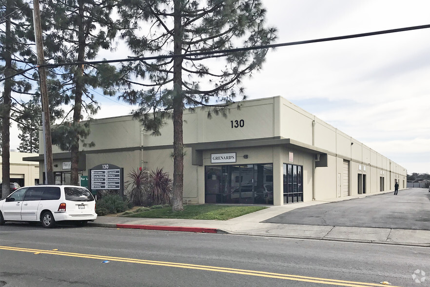 130 Lewis Rd, San Jose, CA for lease - Primary Photo - Image 1 of 4