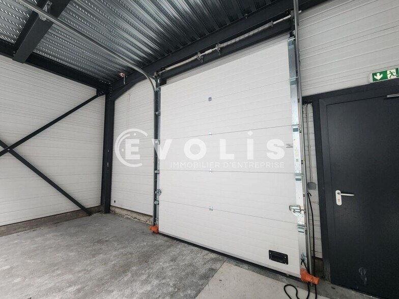 401 Rue Le Chatelier, Vaulx-Milieu à vendre - Photo intérieure - Image 3 de 13