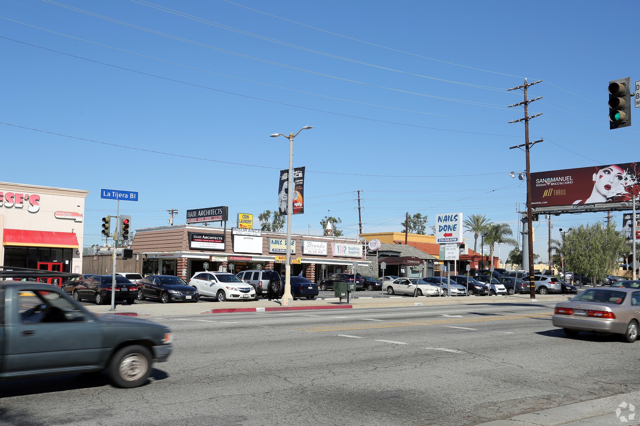 6857 La Tijera Blvd, Los Angeles, CA à louer Photo principale- Image 1 de 13