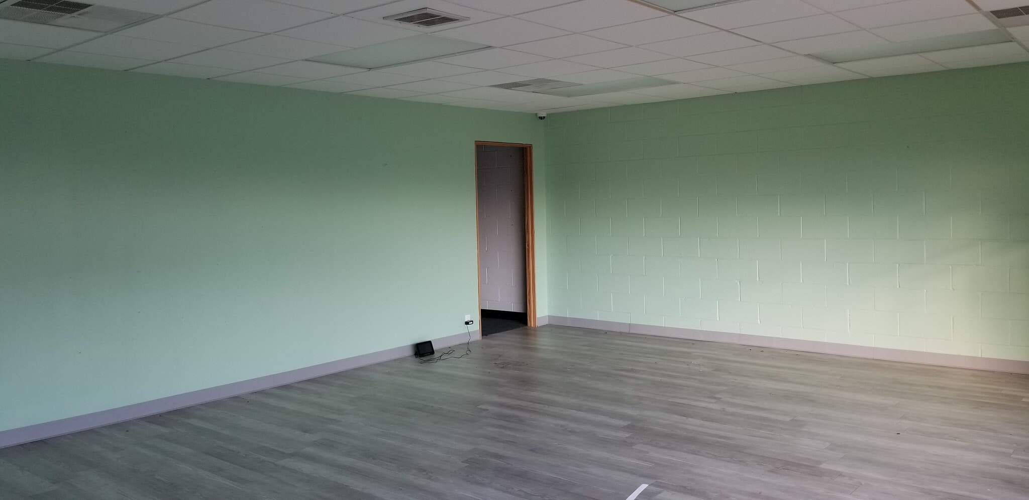 2361 E Alameda St, Norman, OK for lease Interior Photo- Image 1 of 4