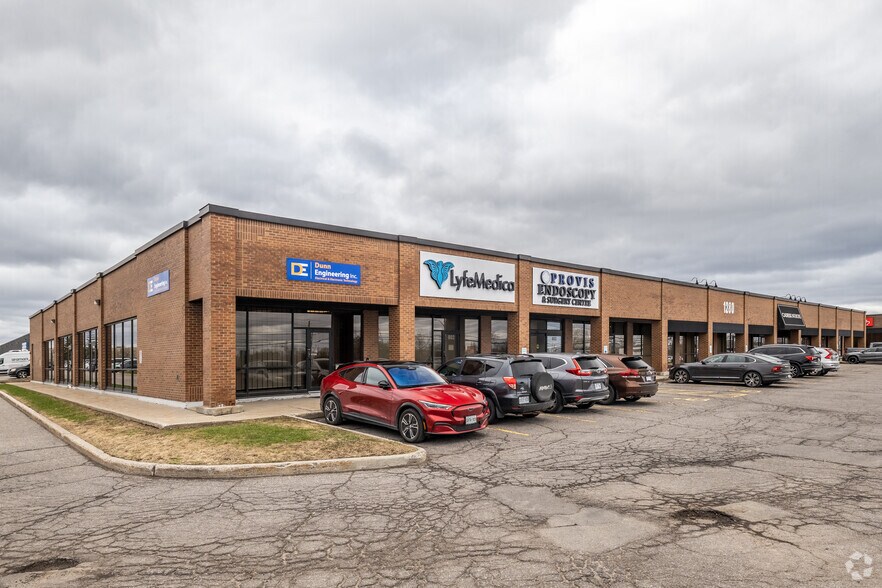 1280-1290 Old Innes Rd, Ottawa, ON for sale - Primary Photo - Image 1 of 1