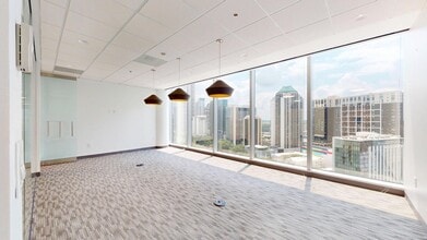 1360 Peachtree St NE, Atlanta, GA à louer Photo intérieure- Image 2 de 12