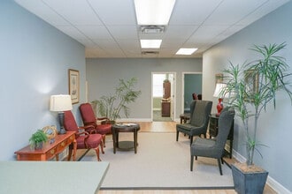 2075 Centre Pointe Blvd, Tallahassee, FL à louer Photo intérieure- Image 2 de 18