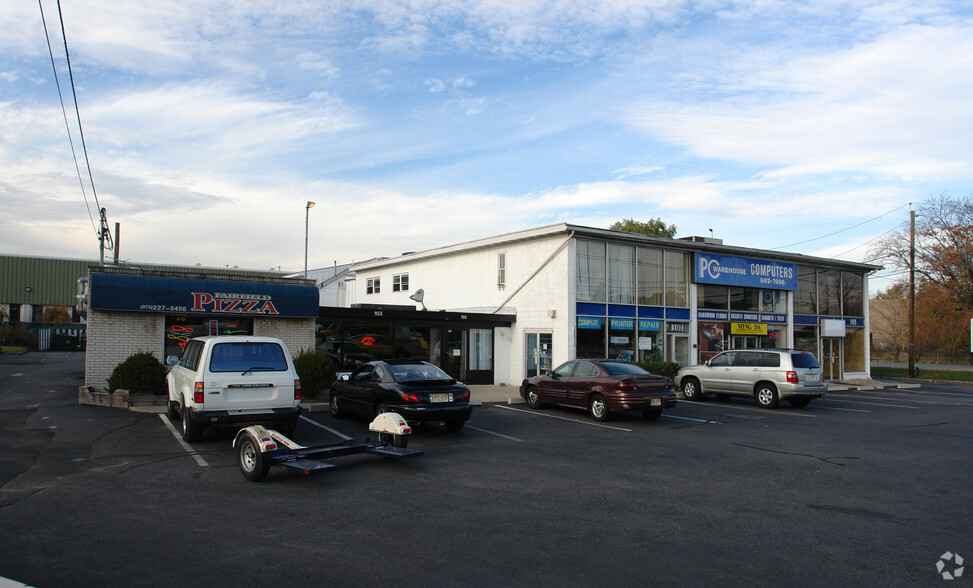 103-105 US Highway 46, Fairfield, NJ for lease - Building Photo - Image 3 of 16