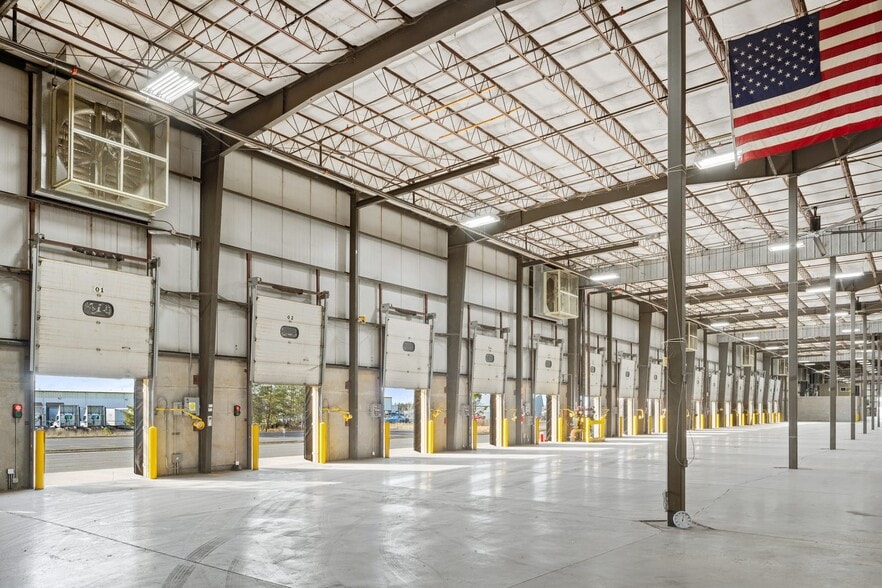 10110 Aero Rd, Cheney, WA for lease - Building Photo - Image 2 of 9