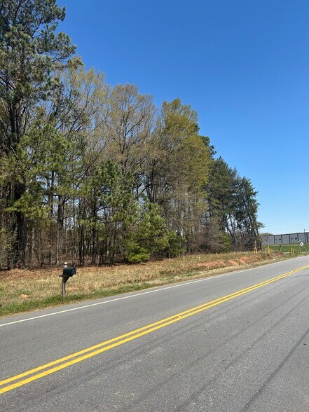 Sterling Grove rd, Piedmont, SC à vendre - Photo du bâtiment - Image 3 de 4
