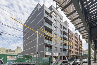 More details for 3637 31st St, Astoria, NY - Retail for Lease