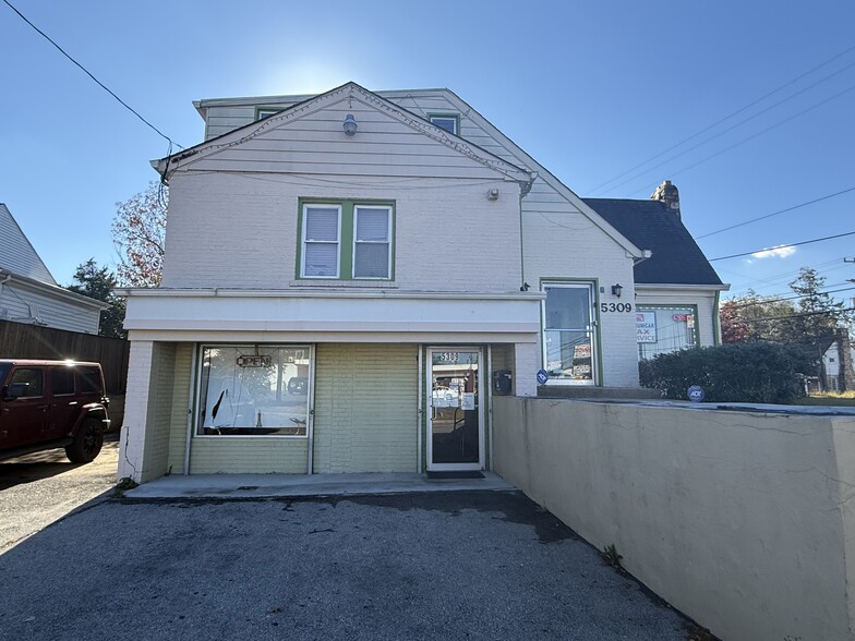 5309 Kenilworth Ave, Riverdale, MD for sale - Building Photo - Image 3 of 32