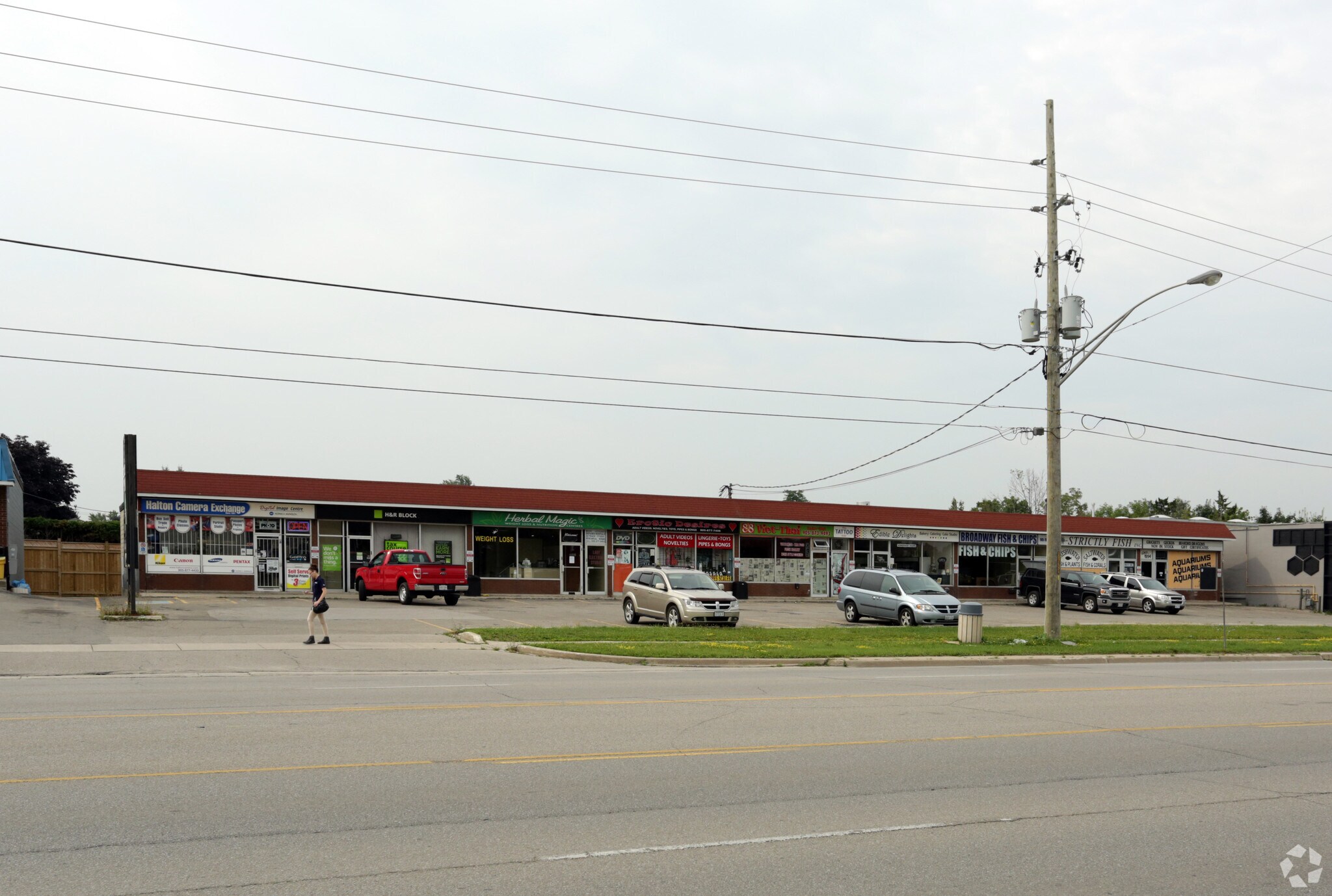 126-128 Guelph St, Halton Hills, ON for sale Primary Photo- Image 1 of 1