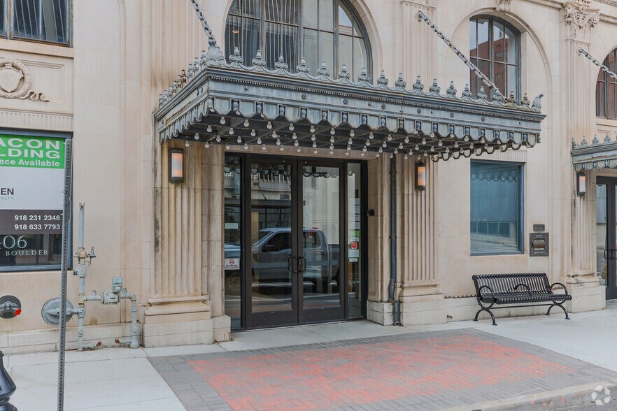 406 S Boulder Ave, Tulsa, OK à louer - Photo du bâtiment - Image 3 de 4