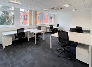 87-93 Bell St, Reigate à louer Photo intérieure- Image 1 de 10