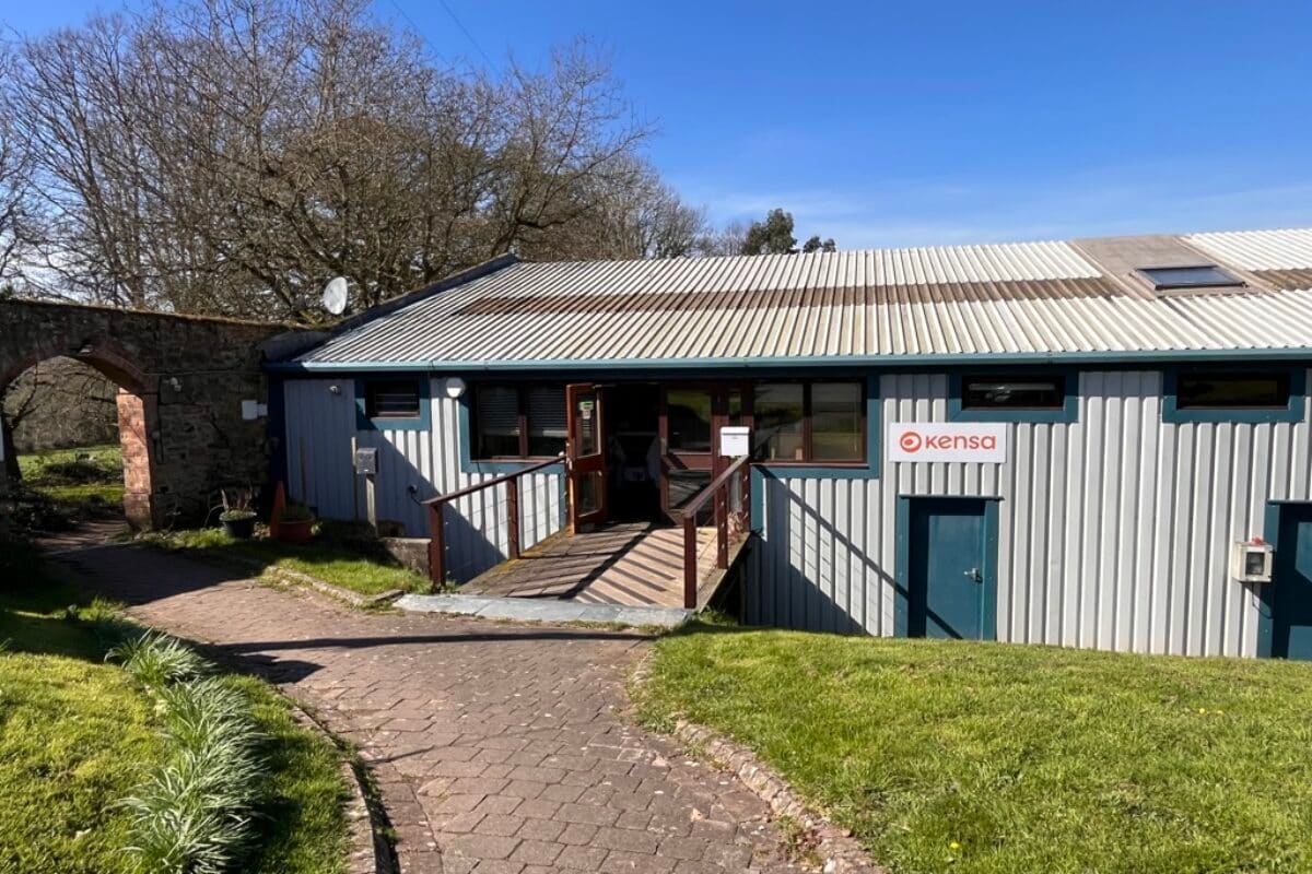 Bishops Court Ln, Exeter for lease Building Photo- Image 1 of 3