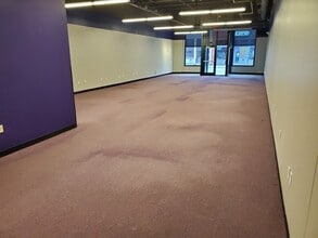 1120 Moro St, Manhattan, KS for lease Interior Photo- Image 2 of 17