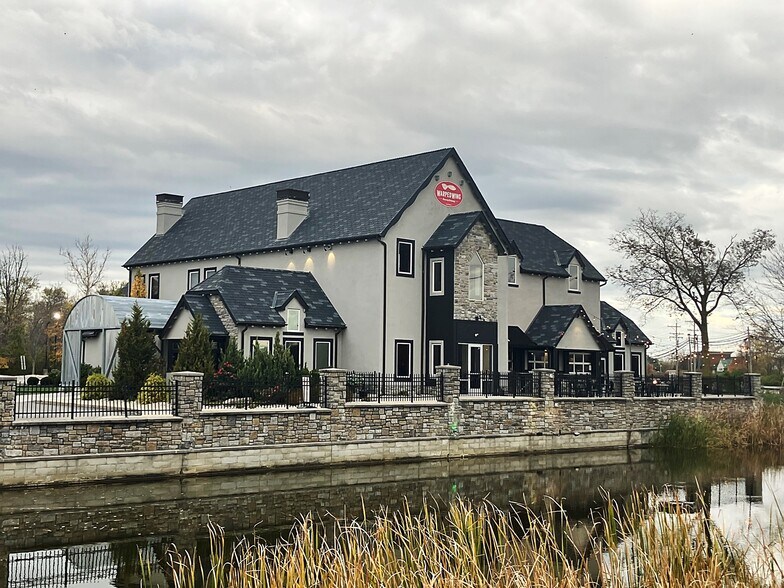 5650 Tylersville Rd, Mason, OH à vendre - Photo du bâtiment - Image 2 de 2