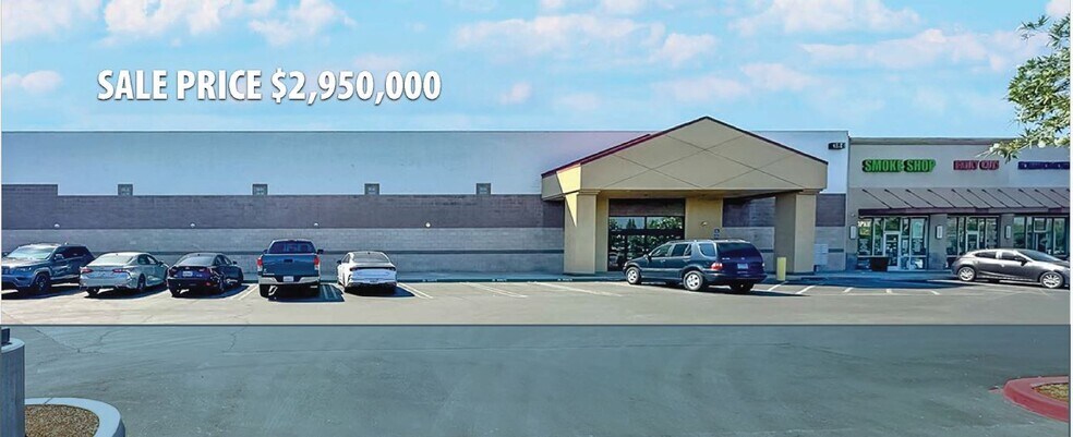 384 W Ashlan Ave, Clovis, CA à louer - Photo du bâtiment - Image 2 de 4