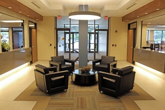 8701 W Dodge Rd, Omaha, NE for lease Building Photo- Image 1 of 8