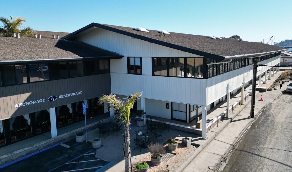 475 Gate Five Rd, Sausalito, CA à louer - Photo du bâtiment - Image 3 de 8