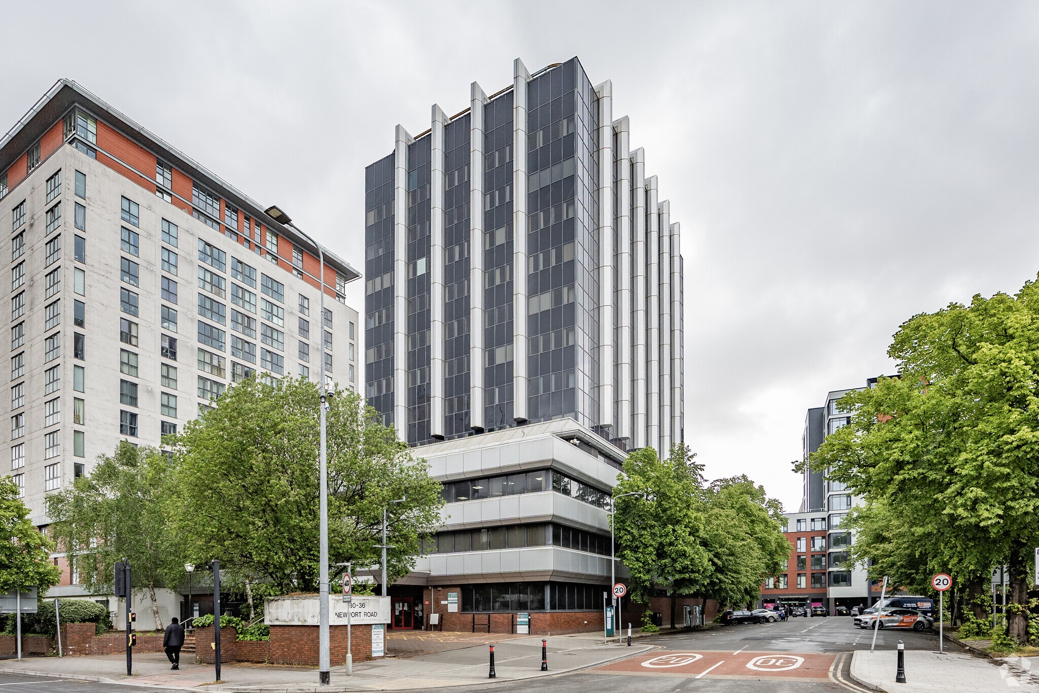 30-36 Newport Rd, Cardiff for sale Primary Photo- Image 1 of 8