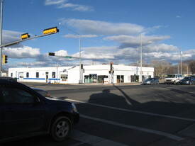 800 E River Rd, Belen NM - Propriété automobile