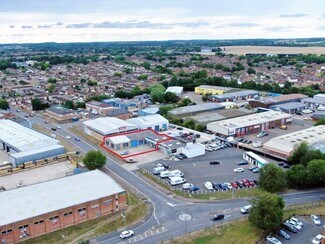 Plus de détails pour Churchill Rd, Bicester - Commerce de détail à louer