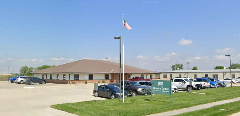 USDA Farm Service Agency Portfolio portfolio of 13 properties for sale on LoopNet.ca - Building Photo - Image 1 of 14