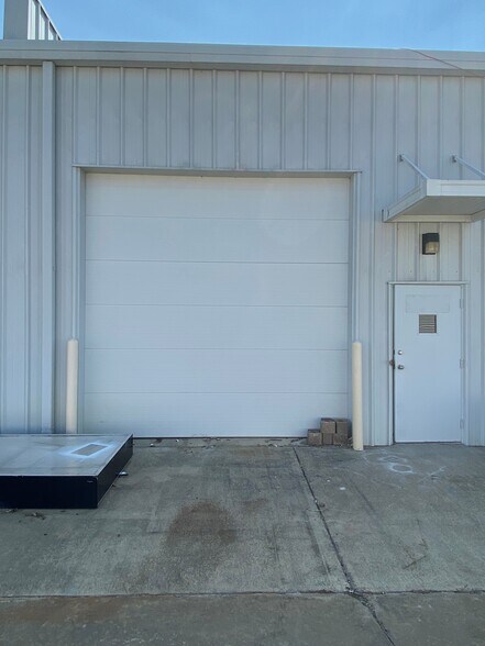 113 Dees Dr, Madison, MS for lease - Building Photo - Image 3 of 4