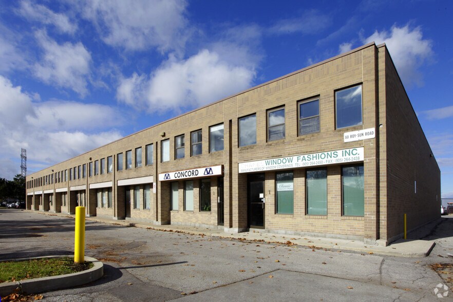 80 Roysun Rd, Vaughan, ON à vendre - Photo principale - Image 1 de 1