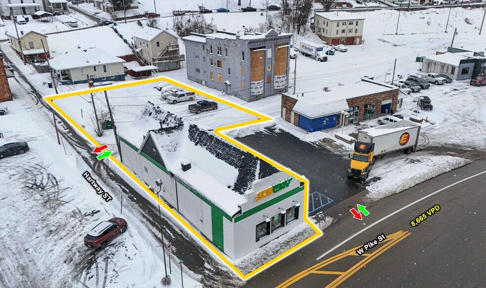 822 W Pike St, Clarksburg, WV à vendre - Photo principale - Image 1 de 7