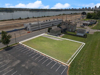 Plus de détails pour 1021 E Market St, Jeffersonville, IN - Terrain à vendre