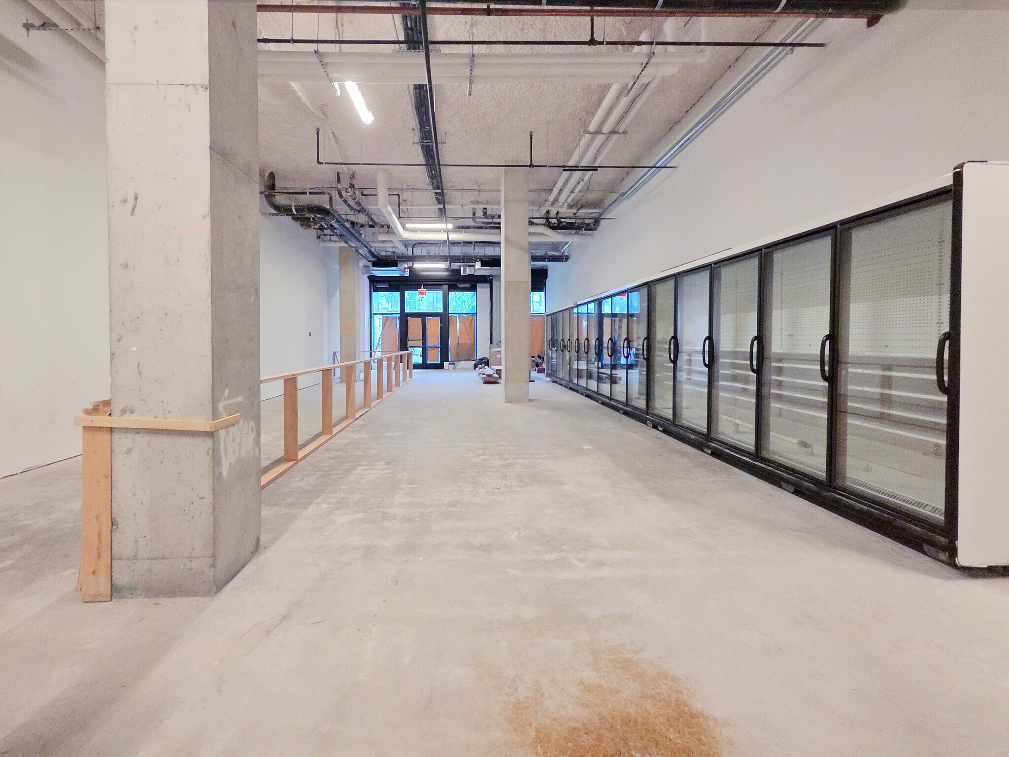 800 Flatbush Ave, Brooklyn, NY for lease Interior Photo- Image 1 of 4