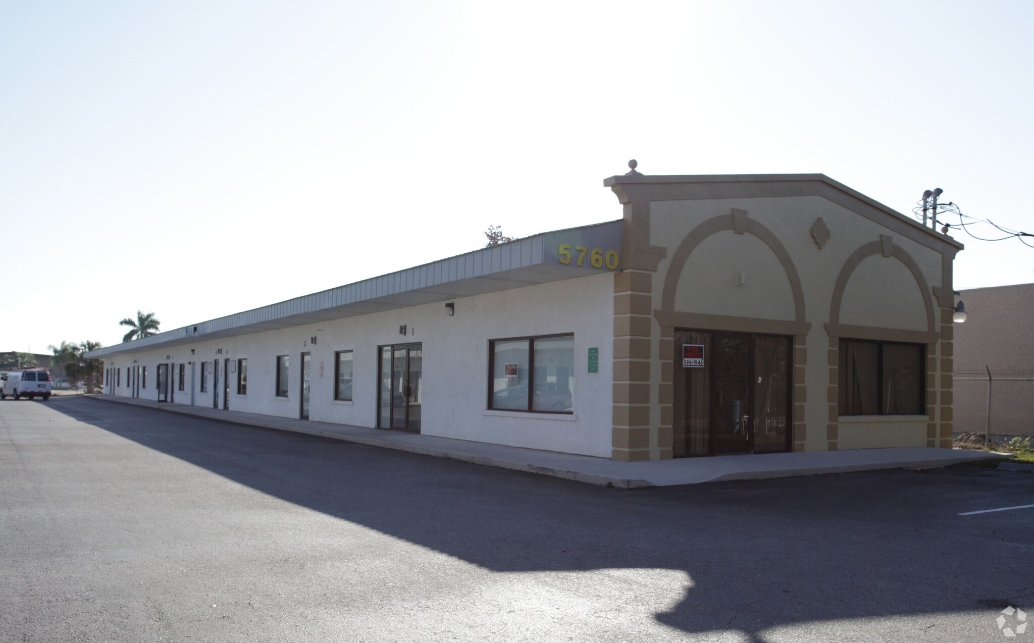 5760 Shirley St, Naples, FL for sale Primary Photo- Image 1 of 6