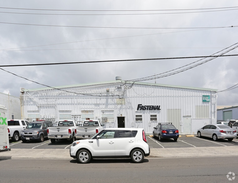 720 Moowaa St, Honolulu, HI for lease - Building Photo - Image 2 of 12