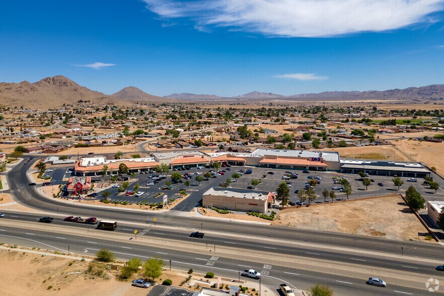 20162-20240 US Highway 18, Apple Valley, CA à louer - Photo du bâtiment - Image 3 de 5